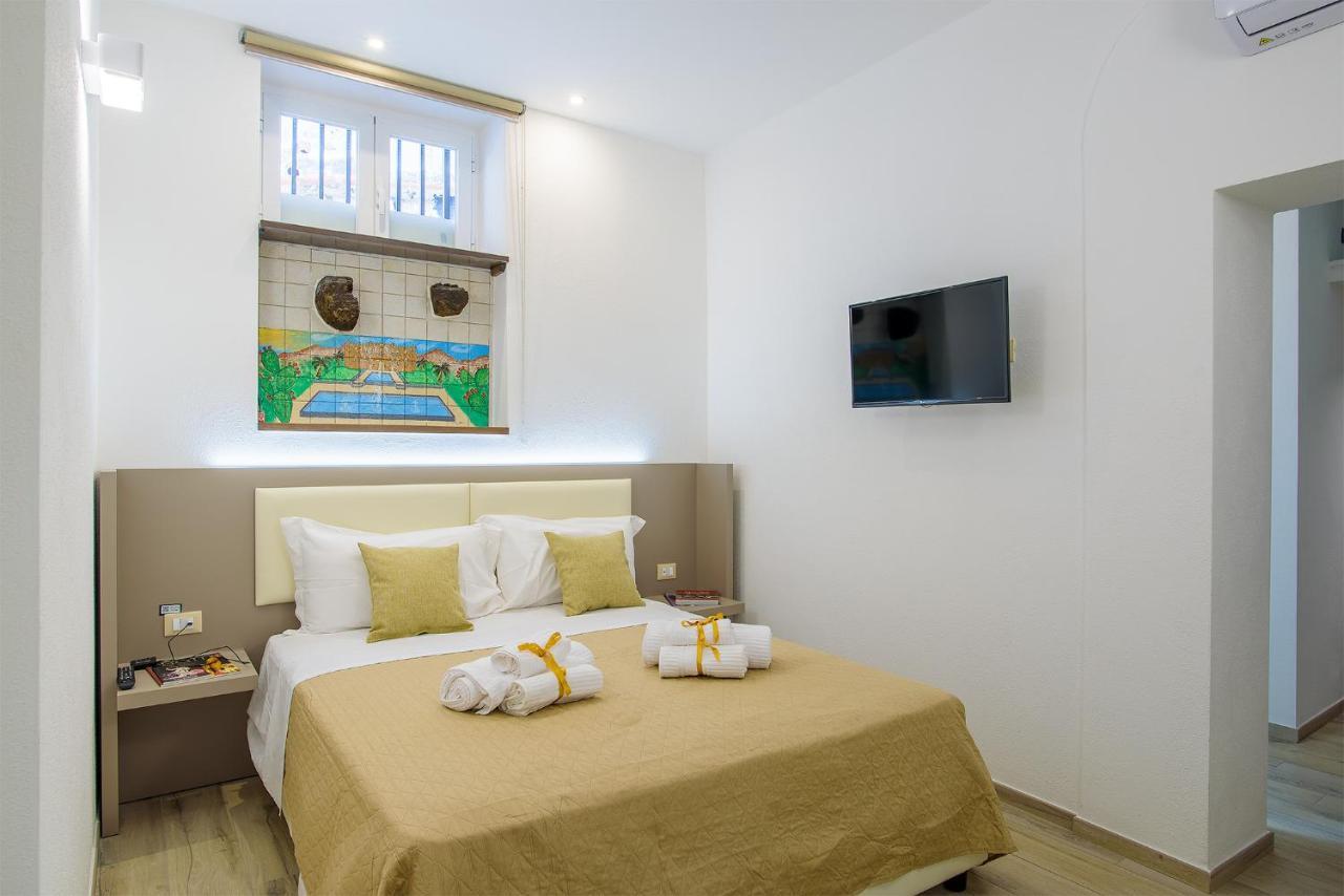Barlaman Luxury Rooms Palermo Exterior foto